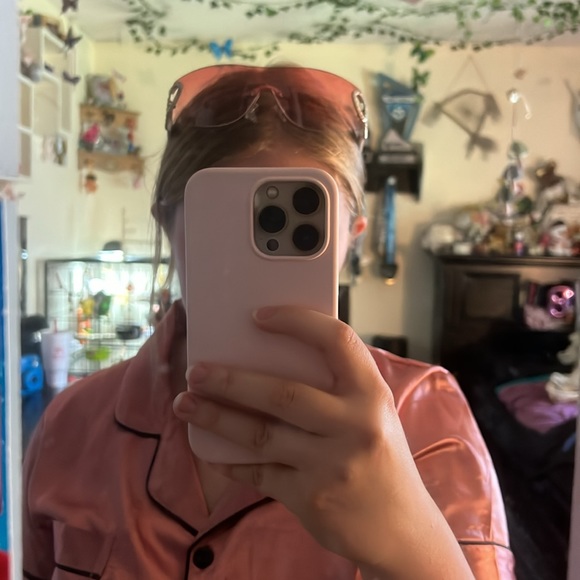 pink y2k heart glasses - Picture 3 of 3